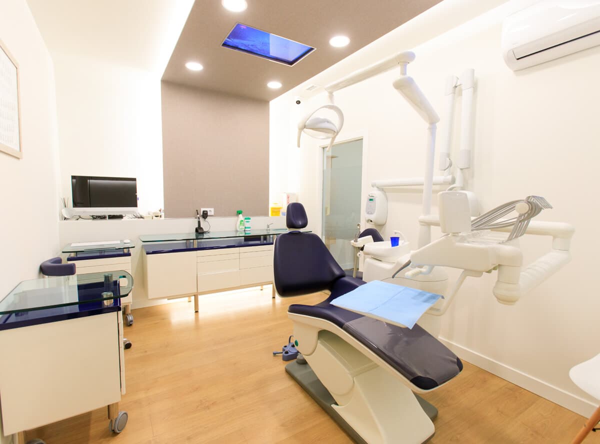  Clínica Dental Dr. Samuel Rodríguez Zorrilla en Vigo